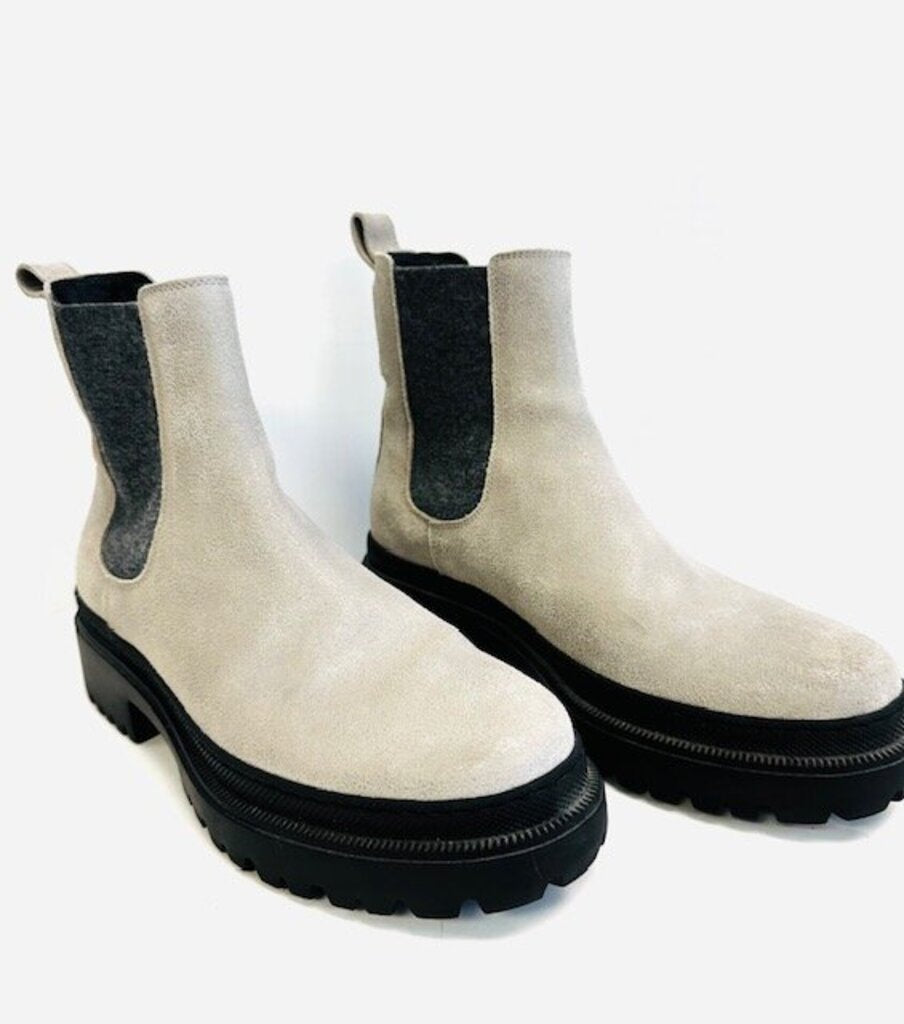 $1095 Brunello Cucinelli Boots 8