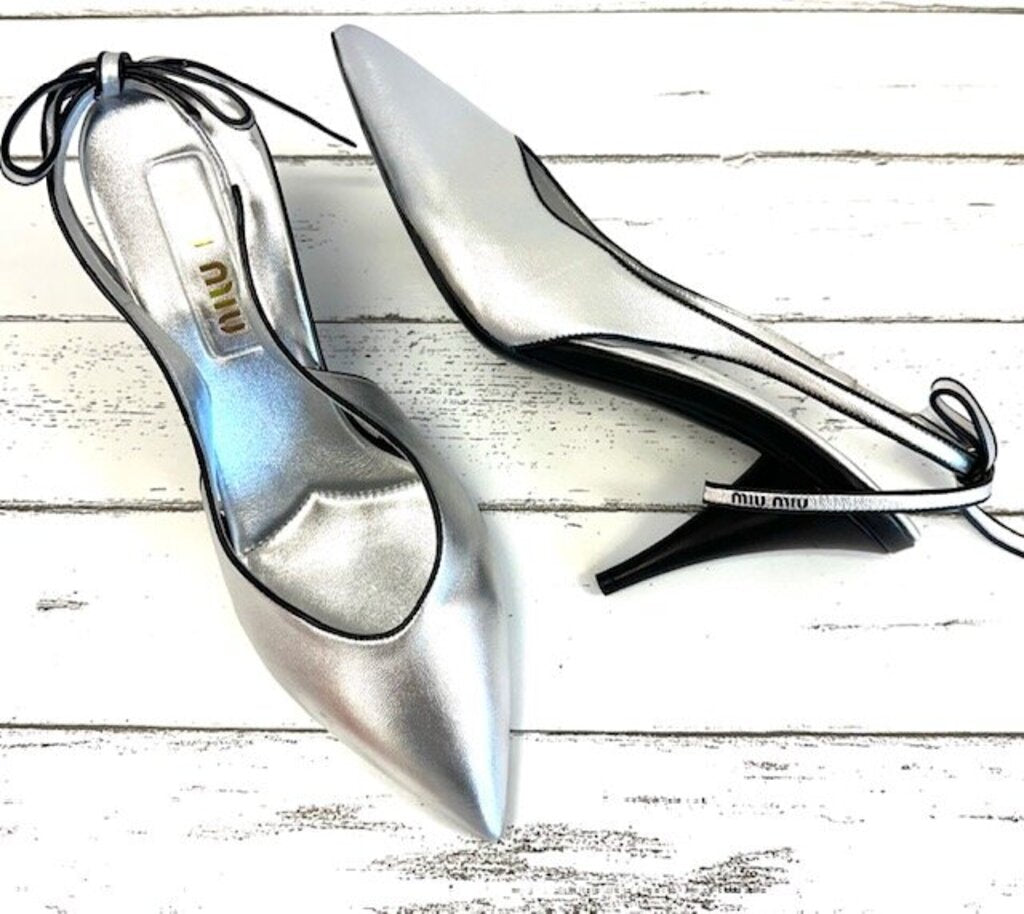 Miu Miu Leather Slingback Pump sz 40 / 10