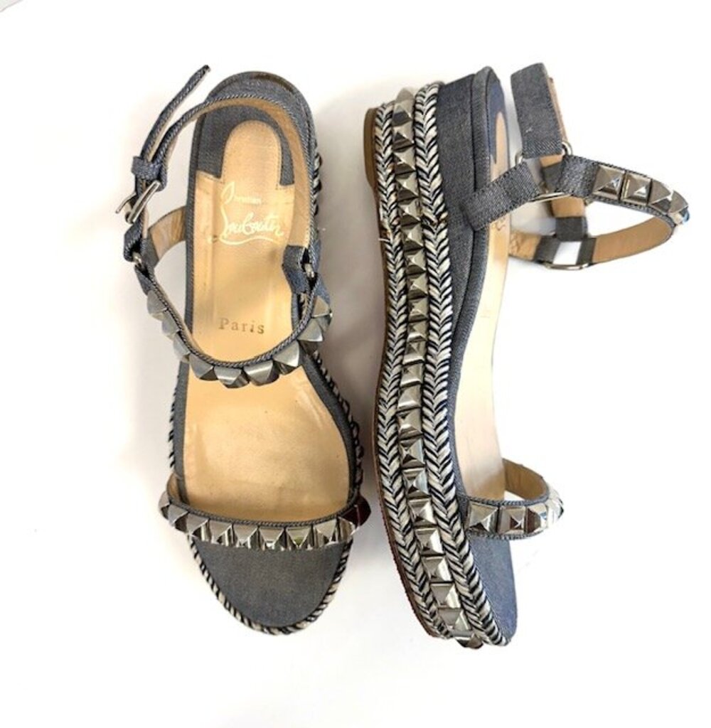 Christian Louboutin Studded Platform 38/8