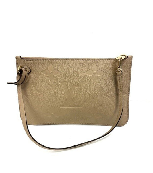 Louis Vuitton Pochette Wallet